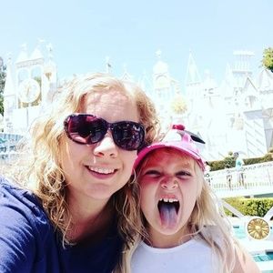 Meet your Posher, Nickie